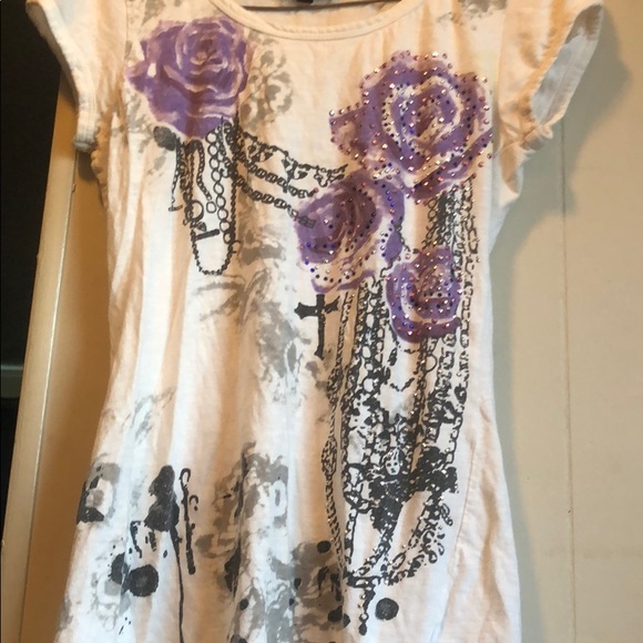 Candy contour bejeweled t shirt - Picture 3 of 4